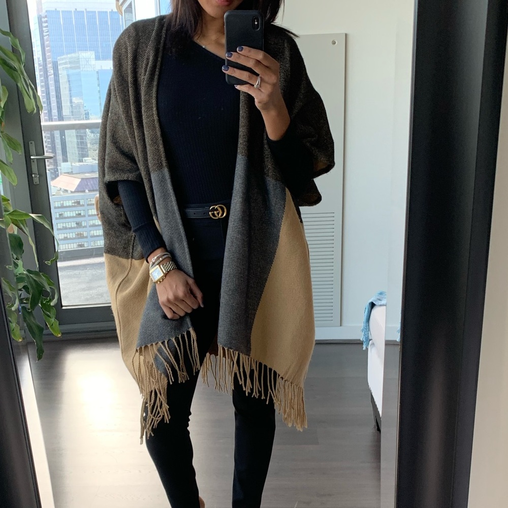 Loft Sweater/Cape